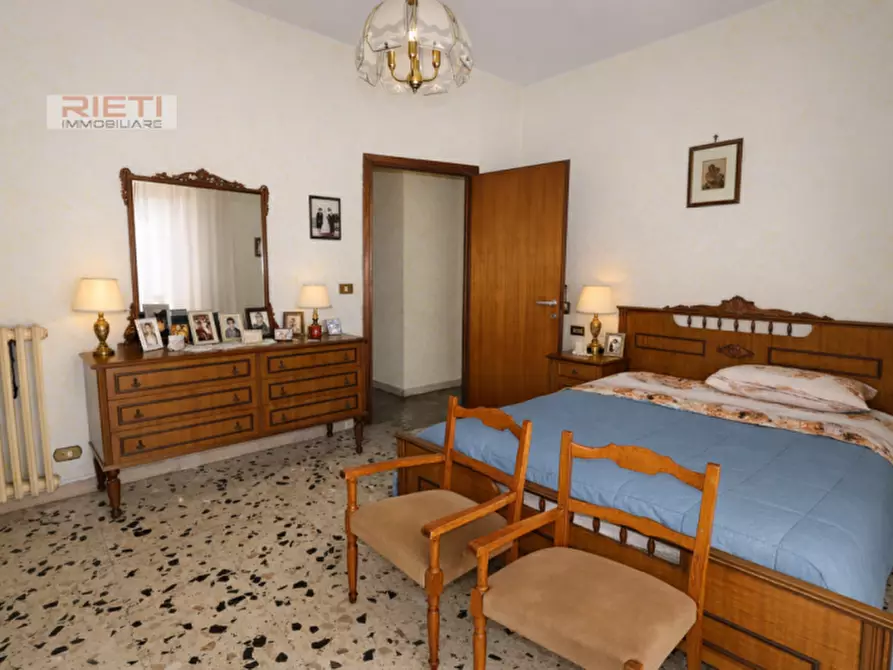 Immagine 11 di Appartamento in vendita  in Viale Duprè Theseider a Rieti