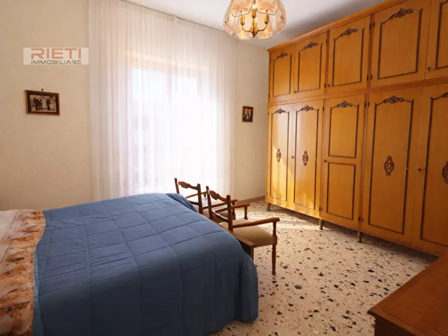 Immagine 12 di Appartamento in vendita  in Viale Duprè Theseider a Rieti