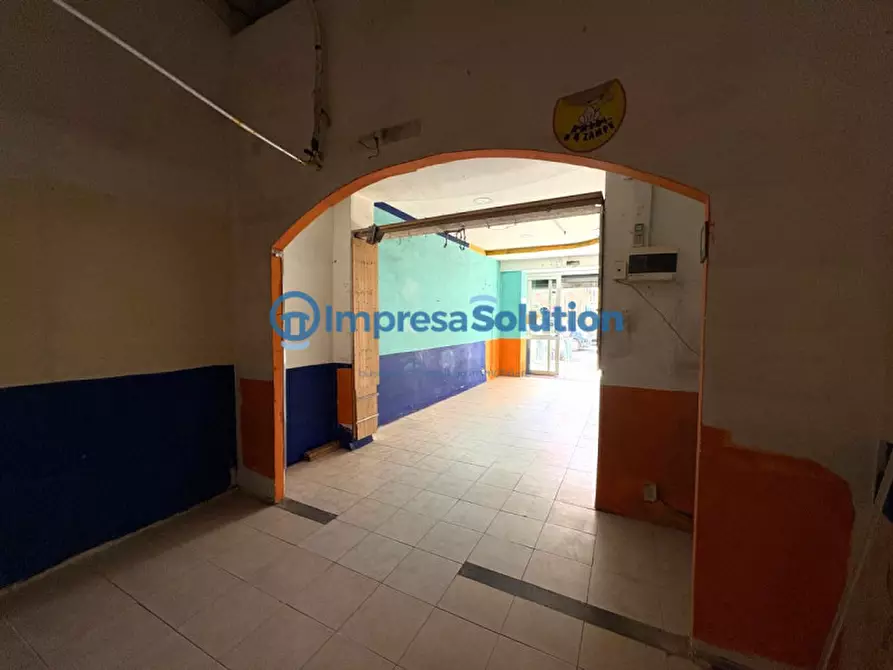Immagine 11 di Negozio in affitto  in Via Lepanto a Napoli