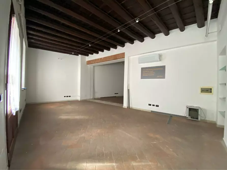 Immagine 3 di Ufficio in affitto  in Via Carlo Montanari a Mozzecane