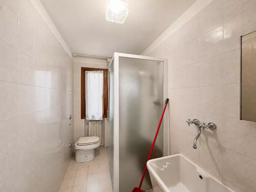 Immagine 17 di Casa bifamiliare in vendita  in Via Asiago a Padova