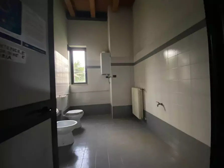 Immagine 6 di Capannone industriale in vendita  a Mozzecane