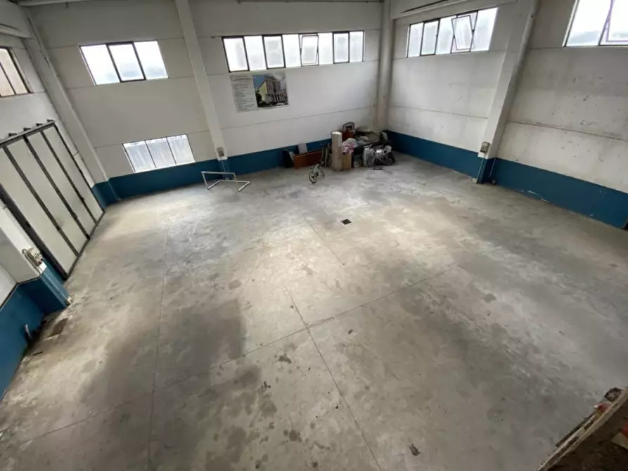 Immagine 12 di Capannone industriale in vendita  a Mozzecane