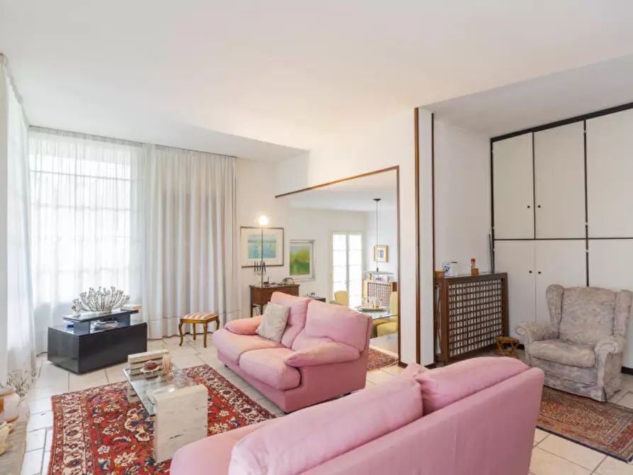 Immagine 3 di Villa in vendita  in Via Roma a Saonara