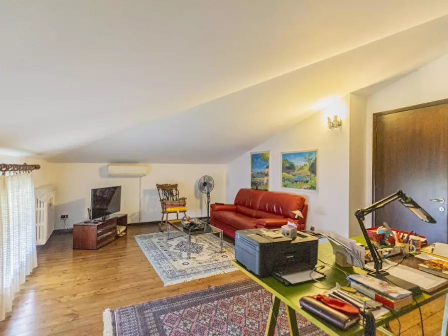 Immagine 22 di Villa in vendita  in Via Roma a Saonara