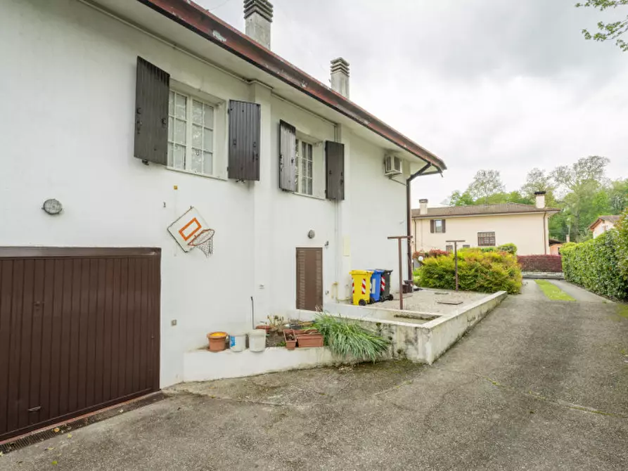 Immagine 32 di Villa in vendita  in Via Roma a Saonara