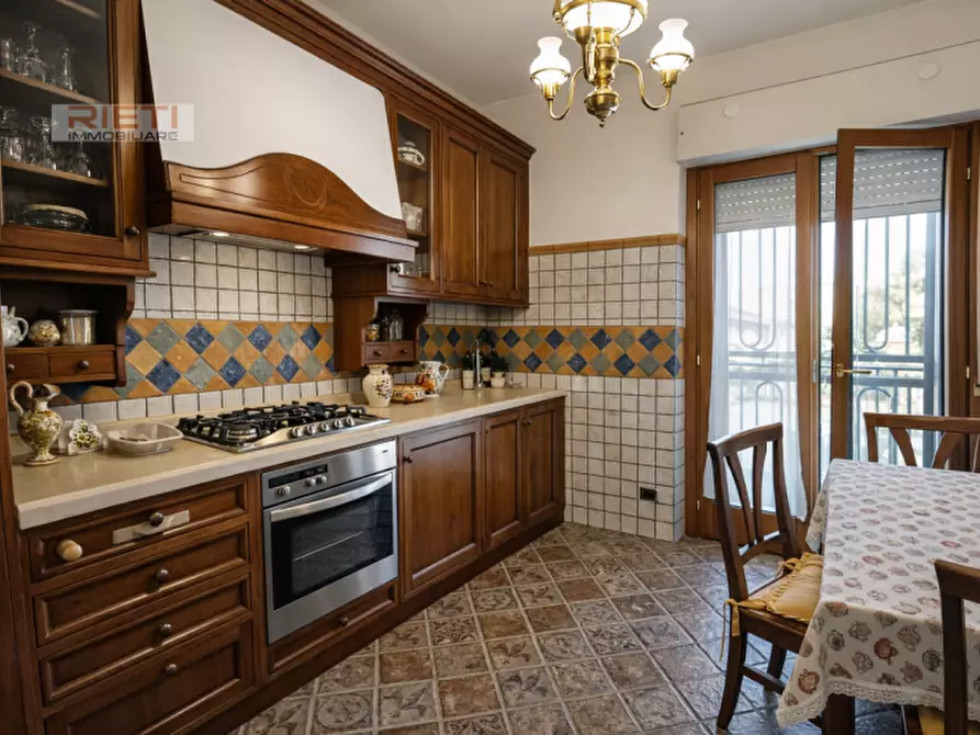 Immagine 7 di Casa quadrifamiliare in vendita  in Via Renzo De Felice a Rieti