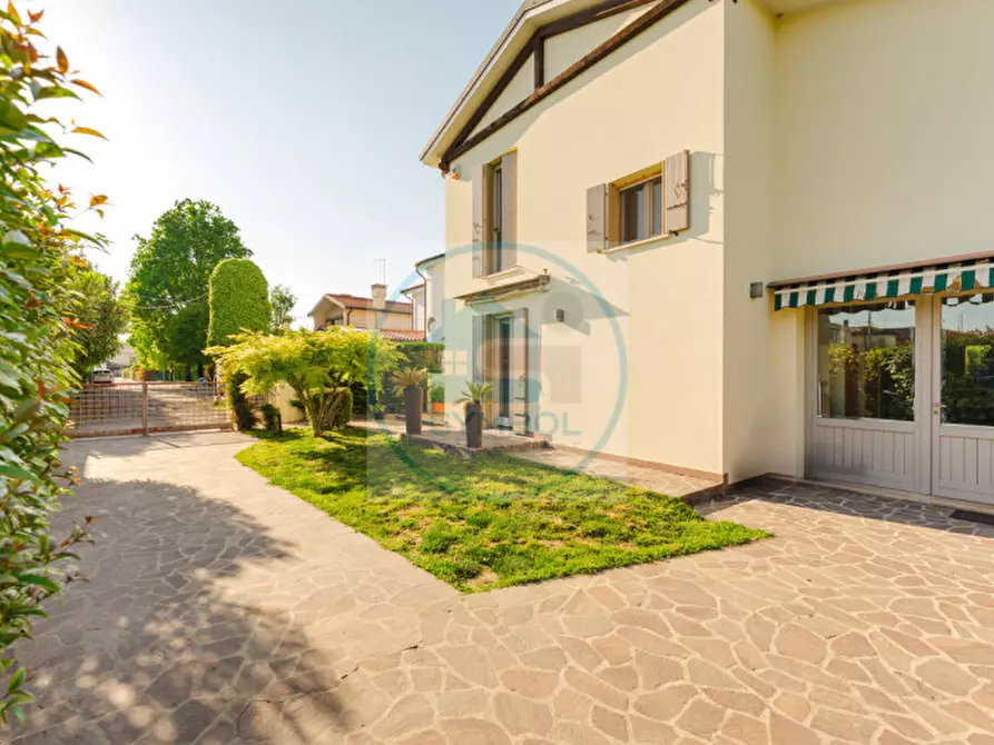 Immagine 14 di Casa bifamiliare in vendita  in Via Morosini a Martellago