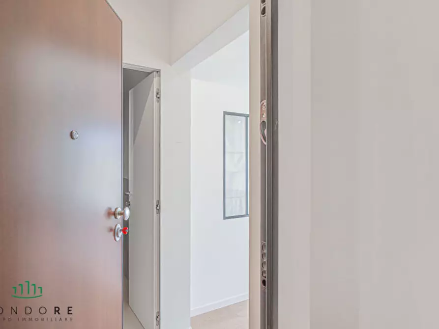 Immagine 3 di Appartamento in vendita  in Via Daniele Manin a Bologna