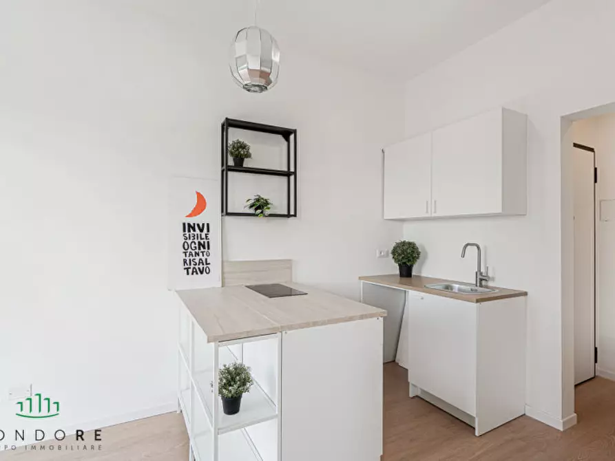 Immagine 7 di Appartamento in vendita  in Via Daniele Manin a Bologna