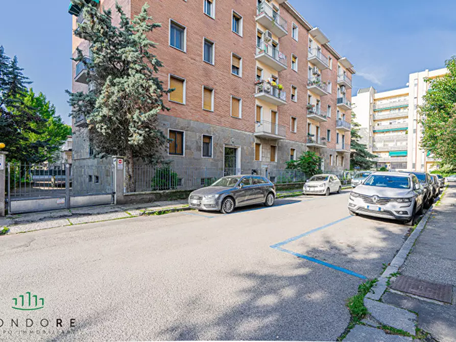 Immagine 17 di Appartamento in vendita  in Via Daniele Manin a Bologna