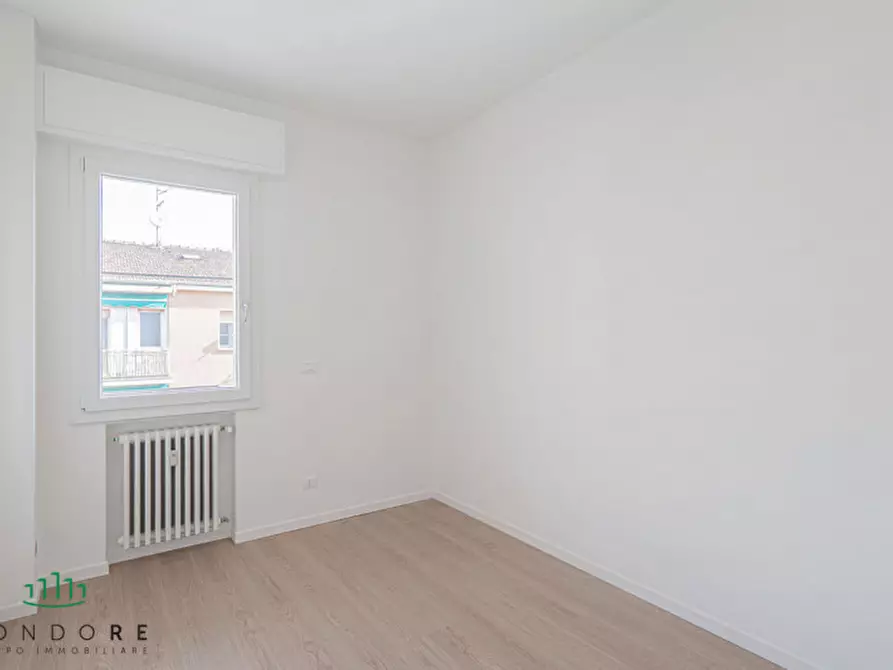 Immagine 16 di Appartamento in vendita  in Via Daniele Manin a Bologna