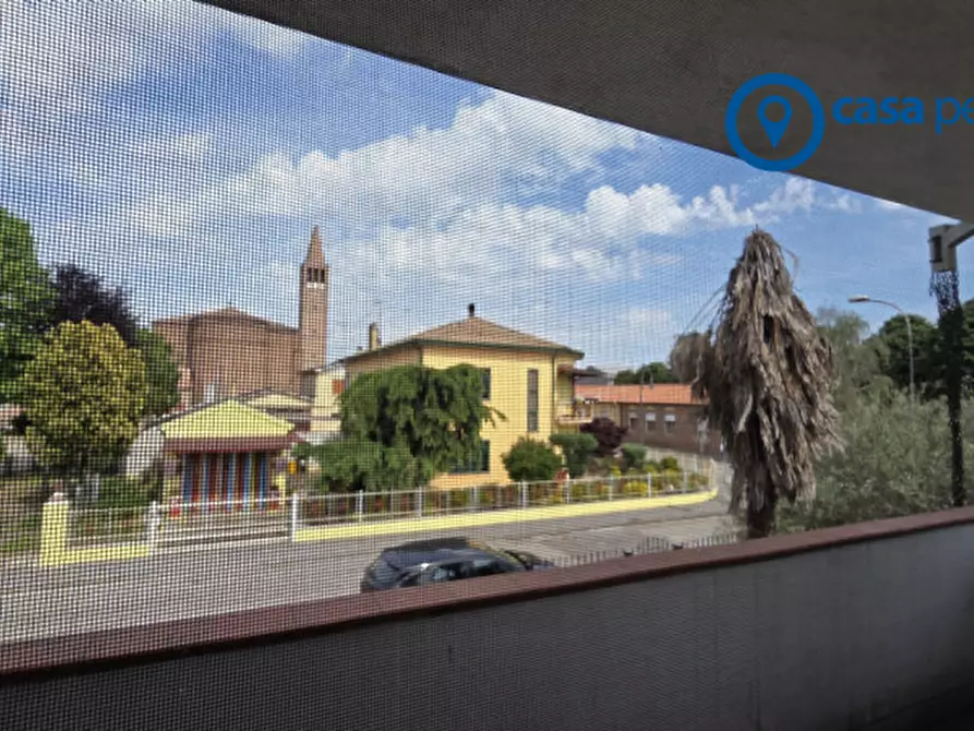 Immagine 16 di Casa bifamiliare in vendita  in Via Giacomo Matteotti 490 a Lusia