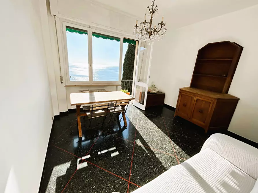 Immagine 2 di Appartamento in vendita  in Corso Giuseppe Mazzini a Camogli