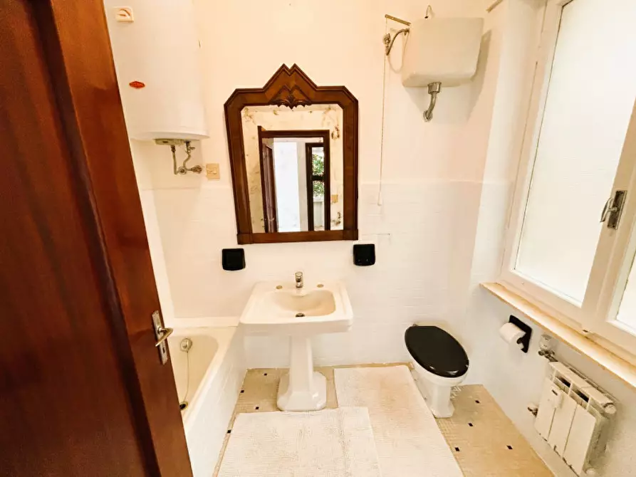 Immagine 7 di Appartamento in vendita  in Corso Giuseppe Mazzini a Camogli