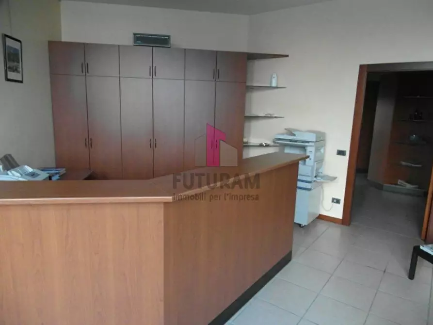 Immagine 2 di Ufficio in affitto  in Via Piave a Dueville