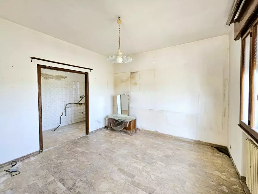 Immagine 4 di Casa bifamiliare in vendita  in VIA PRA a Este