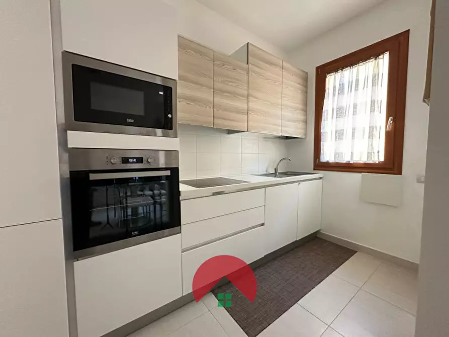 Immagine 5 di Appartamento in vendita  in Via Virgilio a Matera