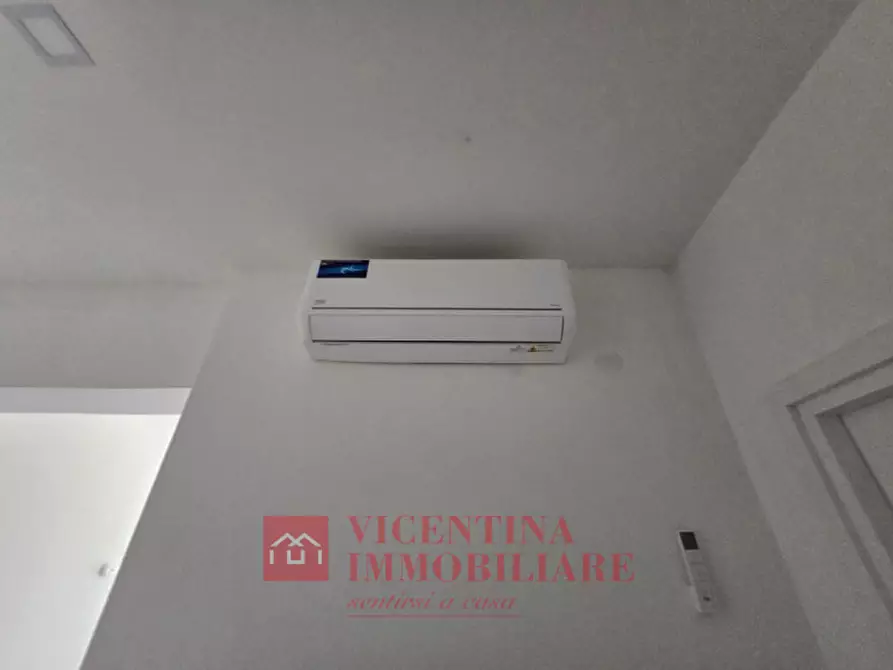 Immagine 24 di Casa indipendente in vendita  in via chiesa a Zovencedo