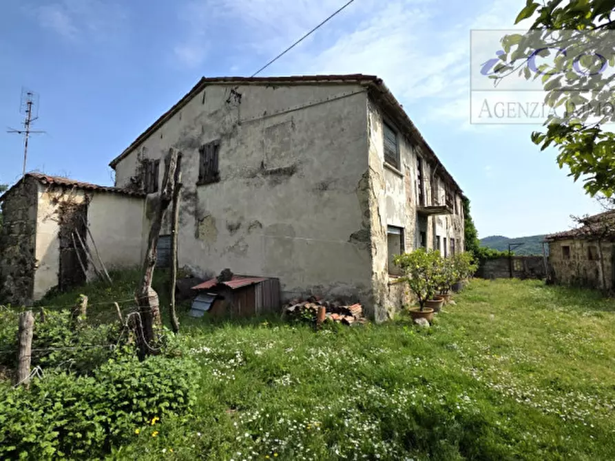 Immagine 8 di Rustico / casale in vendita  a Teolo