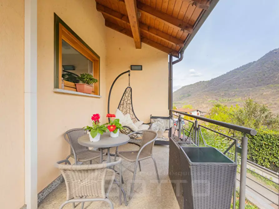 Immagine 16 di Villa in vendita  in Via Gabbio n. 11 a Casale Corte Cerro