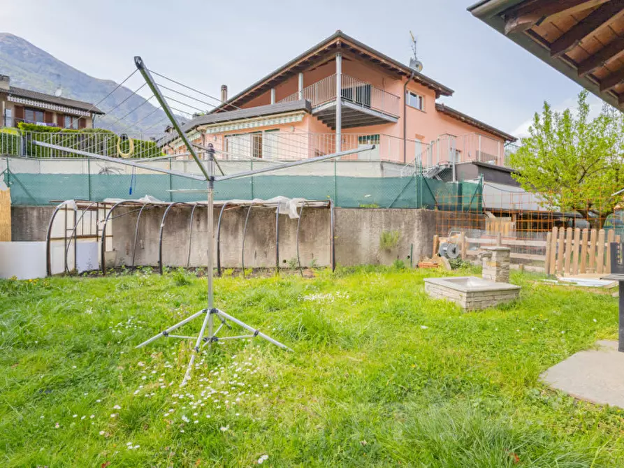 Immagine 19 di Villa in vendita  in Via Gabbio n. 11 a Casale Corte Cerro