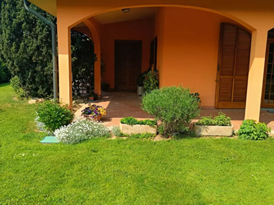 Immagine 8 di Villa in vendita  in Strada Villabella 10 a Giarole