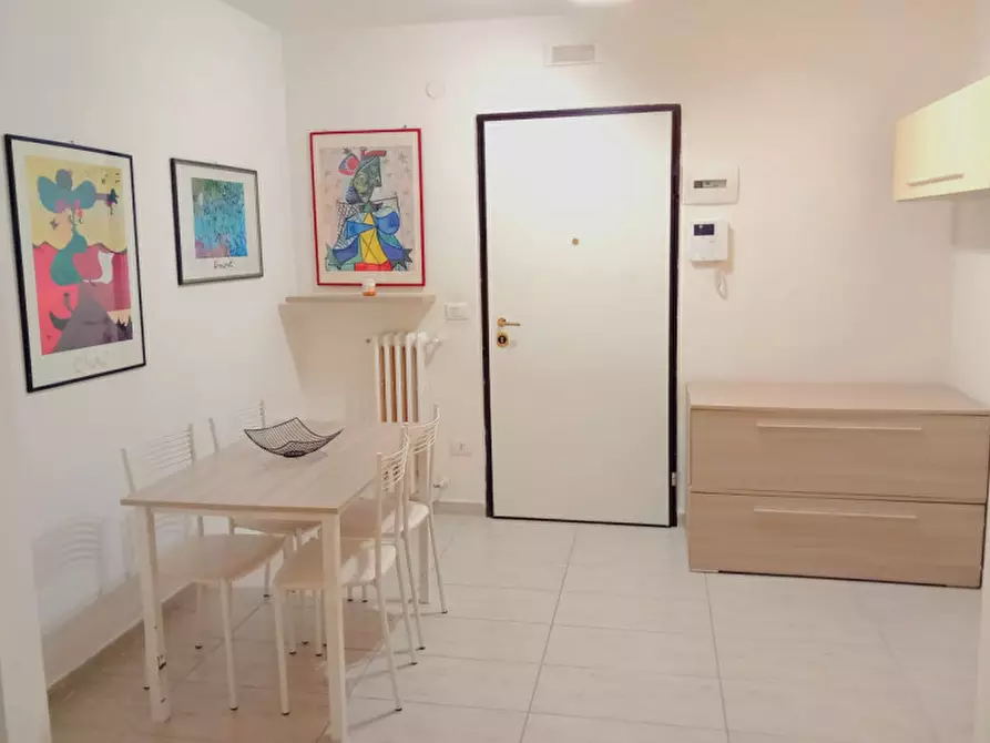 Immagine 3 di Appartamento in vendita  in Viale Regina Elena, 78 a Pescara