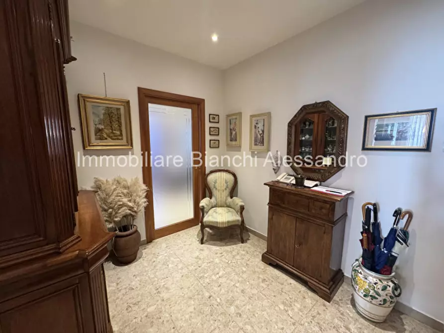 Immagine 2 di Appartamento in vendita  in Via Dogali a Firenze