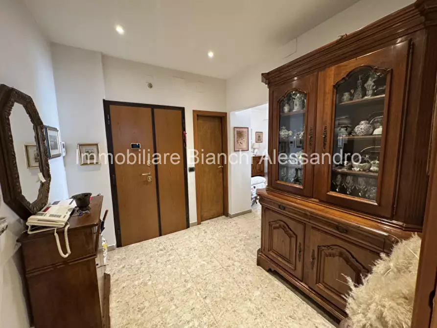 Immagine 3 di Appartamento in vendita  in Via Dogali a Firenze