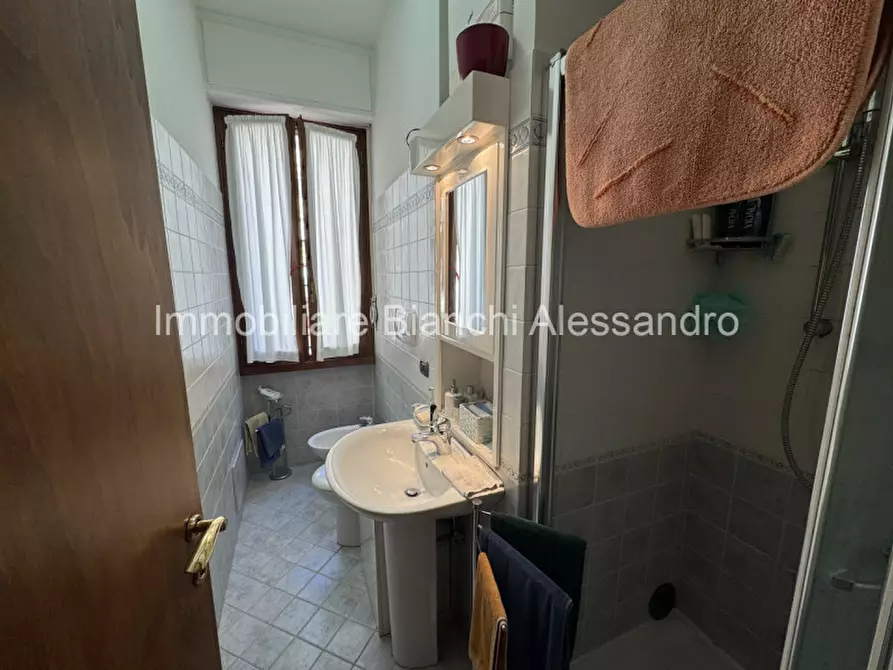 Immagine 14 di Appartamento in vendita  in Via Dogali a Firenze