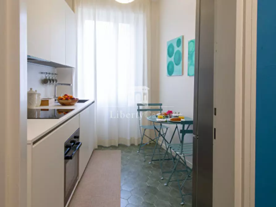 Immagine 3 di Appartamento in affitto  in Piazza Vittorio Emanuele II a Salò