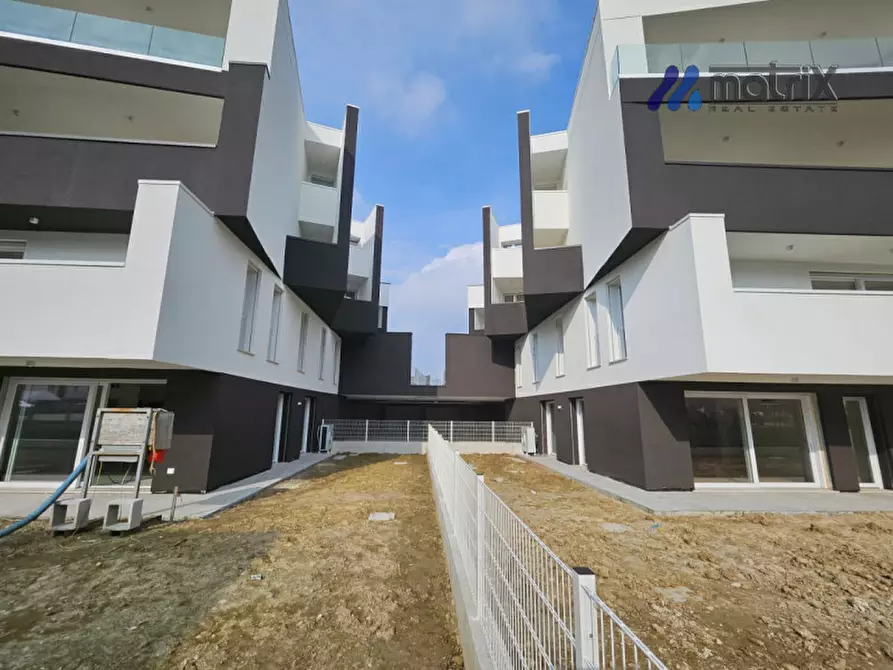 Immagine 1 di Appartamento in vendita  in Via Argine Sinistro 25 a Dolo