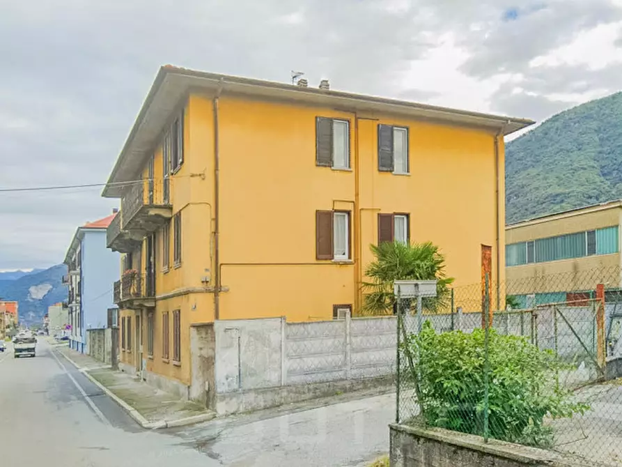 Immagine 19 di Appartamento in vendita  in Via IV Novembre n. 284 a Omegna