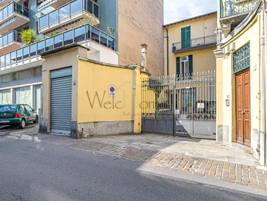 Immagine 18 di Appartamento in vendita  in Via Maurizio Monti a Como