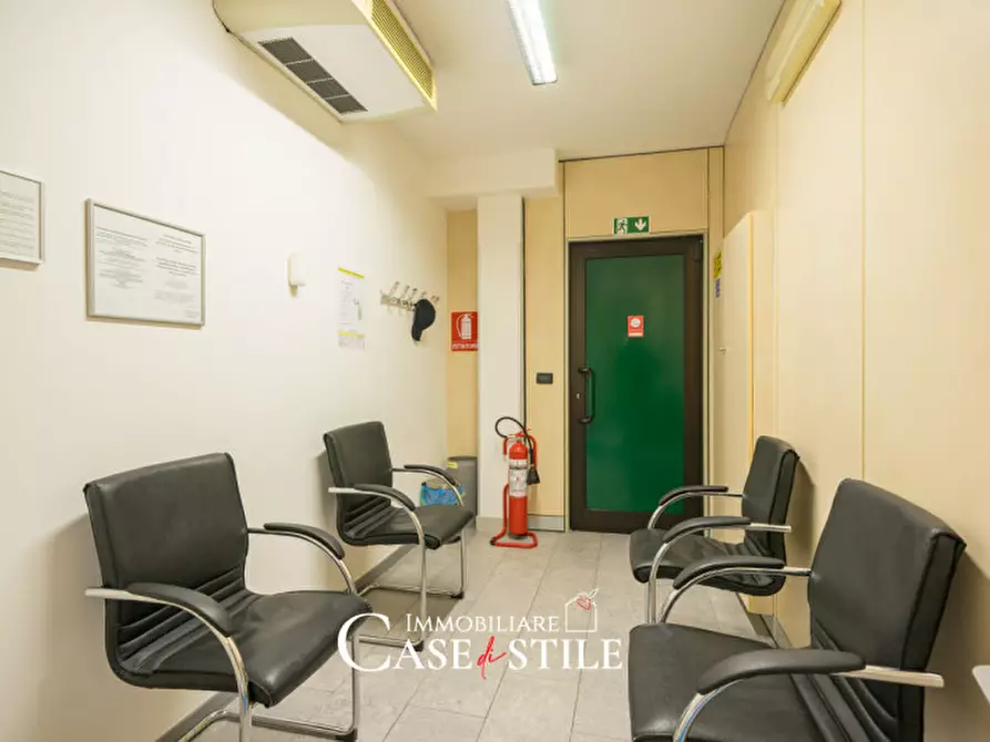 Immagine 1 di Ufficio in vendita  a La Spezia
