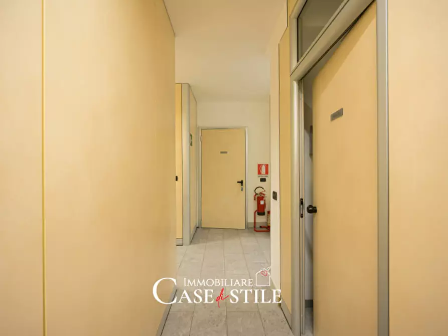 Immagine 3 di Ufficio in vendita  a La Spezia