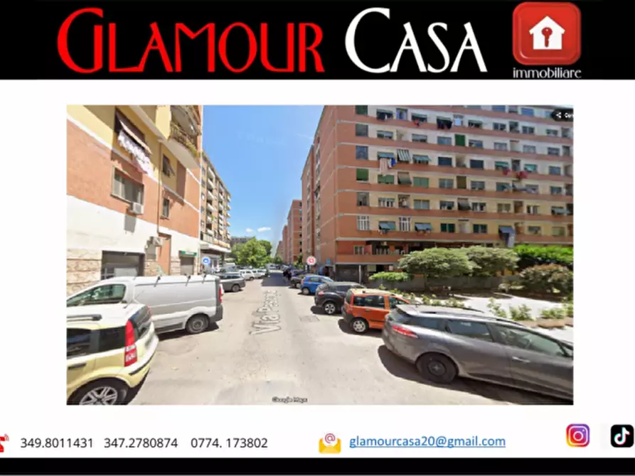 Immagine 1 di Appartamento in vendita  in Via Pescaglia a Roma