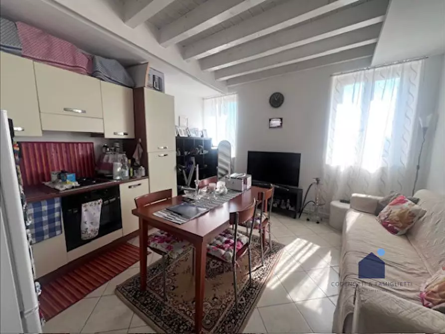 Immagine 2 di Appartamento in vendita  in Via XV Giugno a Castenedolo