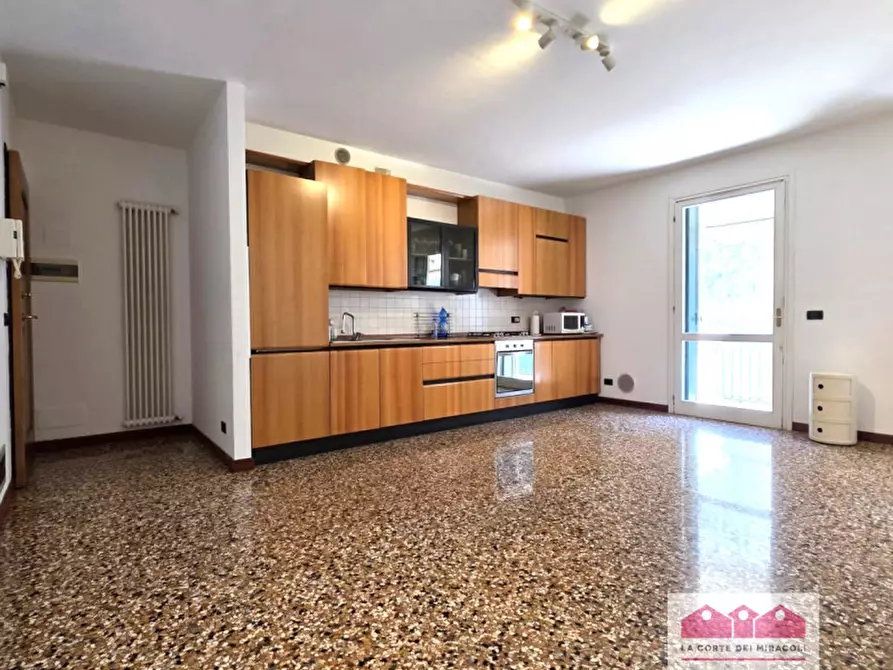 Immagine 17 di Appartamento in vendita  in Via Nino Bixio a Vicenza