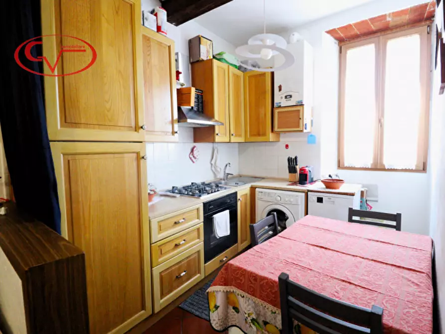 Immagine 1 di Appartamento in vendita  in Via Marzia a Montevarchi