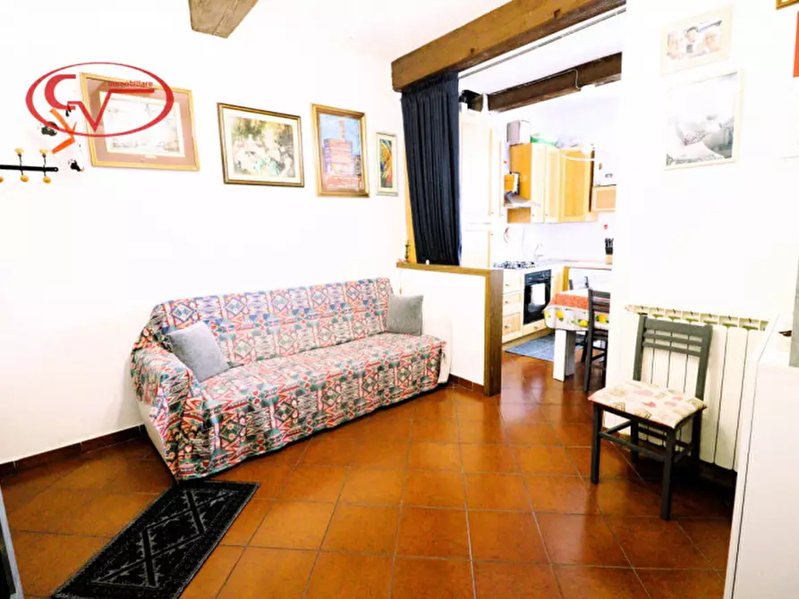 Immagine 7 di Appartamento in vendita  in Via Marzia a Montevarchi