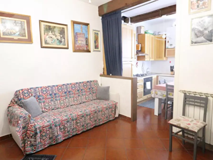 Immagine 9 di Appartamento in vendita  in Via Marzia a Montevarchi