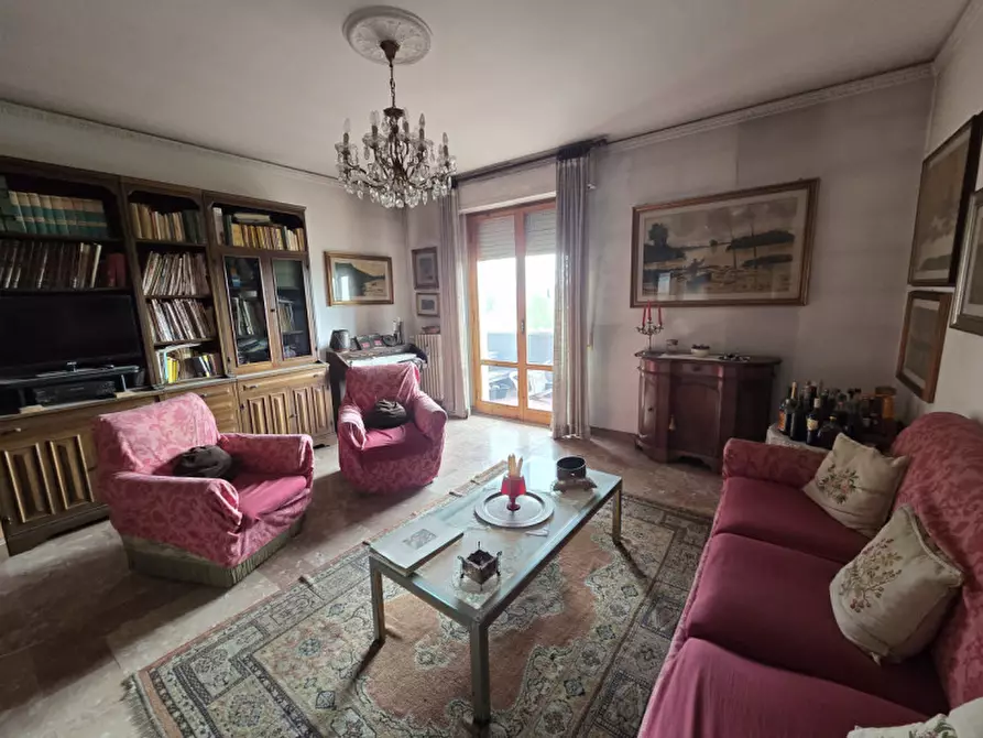 Immagine 2 di Appartamento in vendita  in Via di San Bartolo a Cintoia             55 a Firenze