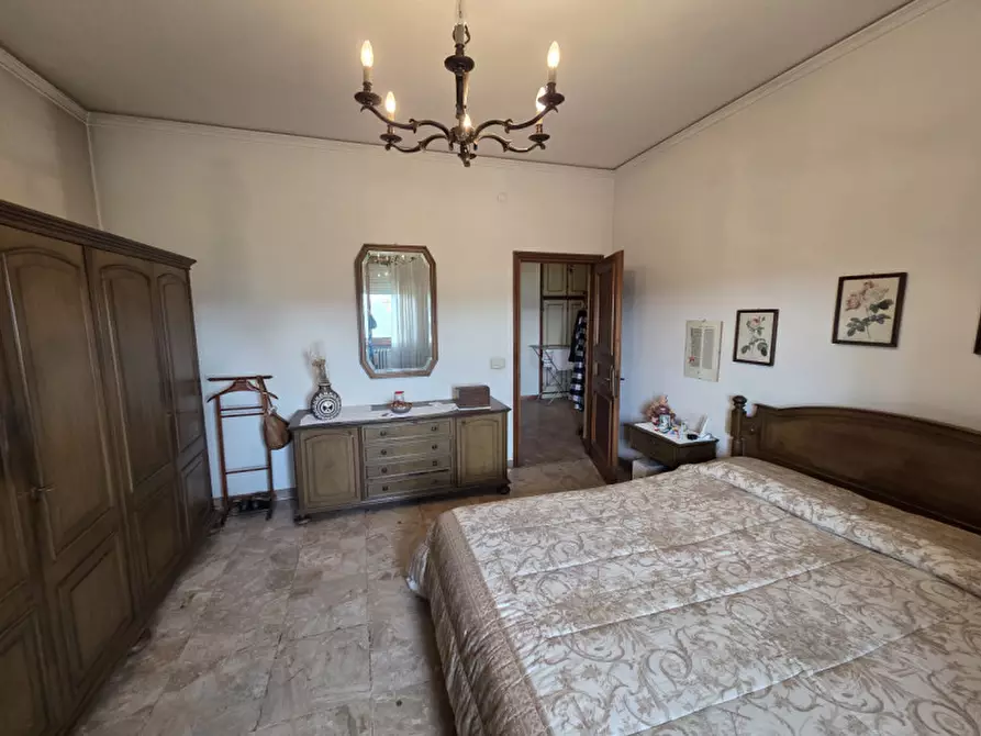 Immagine 12 di Appartamento in vendita  in Via di San Bartolo a Cintoia             55 a Firenze