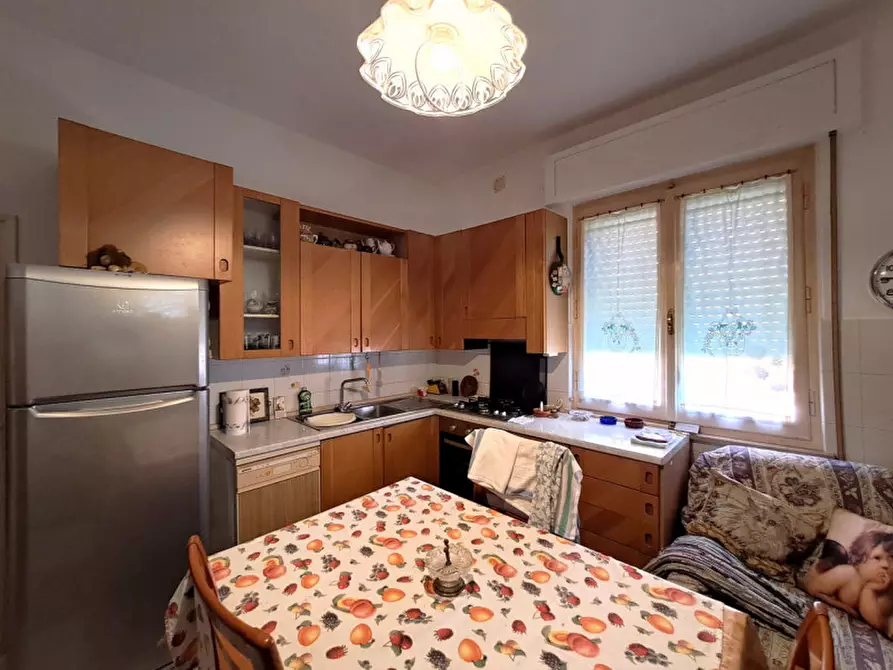 Immagine 3 di Casa bifamiliare in vendita  a Tuoro Sul Trasimeno