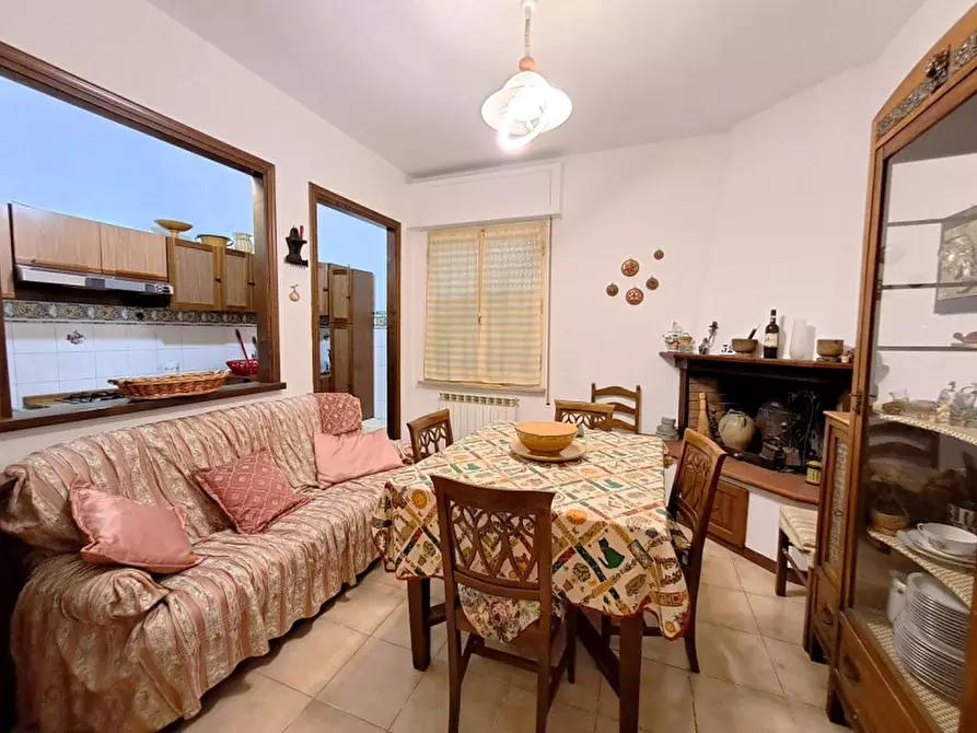Immagine 8 di Casa bifamiliare in vendita  a Tuoro Sul Trasimeno