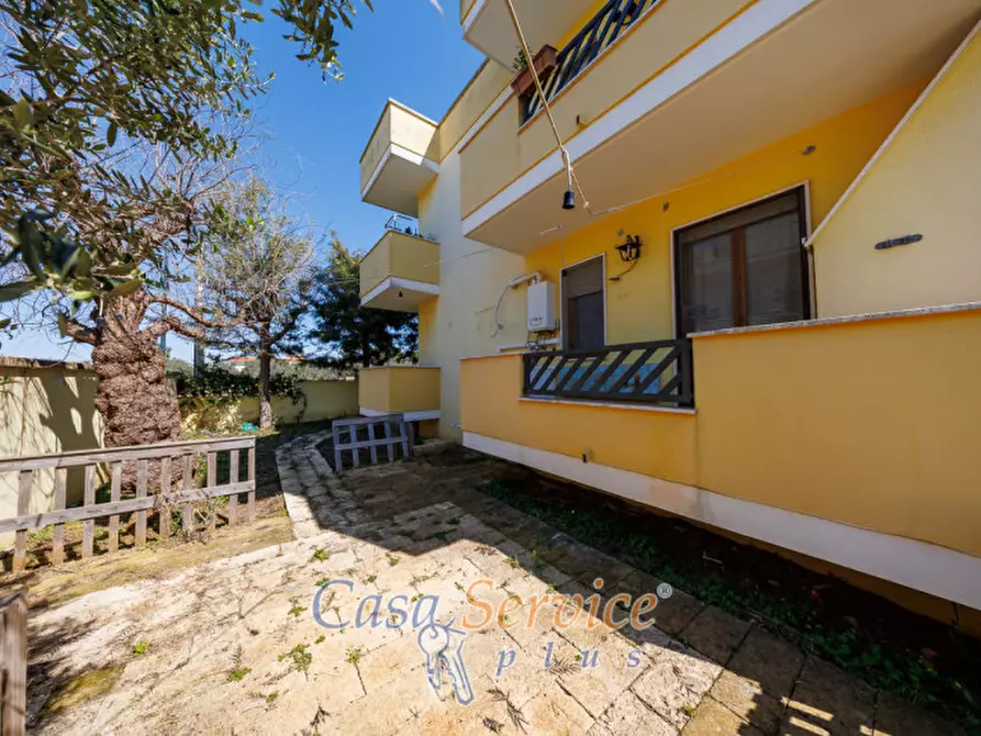 Immagine 13 di Casa indipendente in vendita  in Via Pio La Torre a Parabita