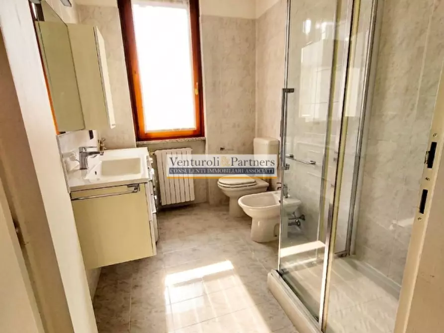 Immagine 18 di Appartamento in vendita  in Via Belvedere a Manerba Del Garda