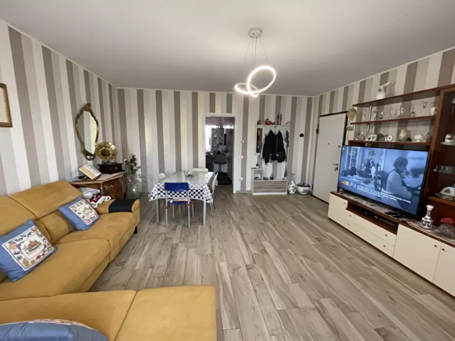 Immagine 10 di Appartamento in vendita  a Suzzara